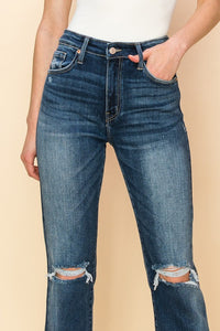 HIGH RISE STRETCH DISTRESSED ANKLE STRAIGHT JEANS