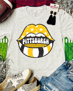 Pittsburgh Lips Triblend Bella Tee