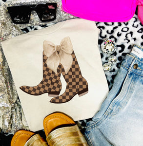 Brown Checkered Bow Boots Tan Tee