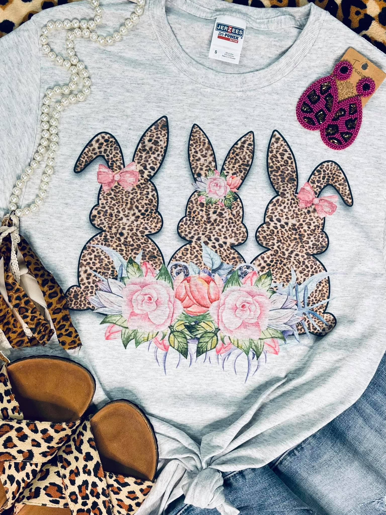 3 Leopard Bunnies Floral Grey Tee