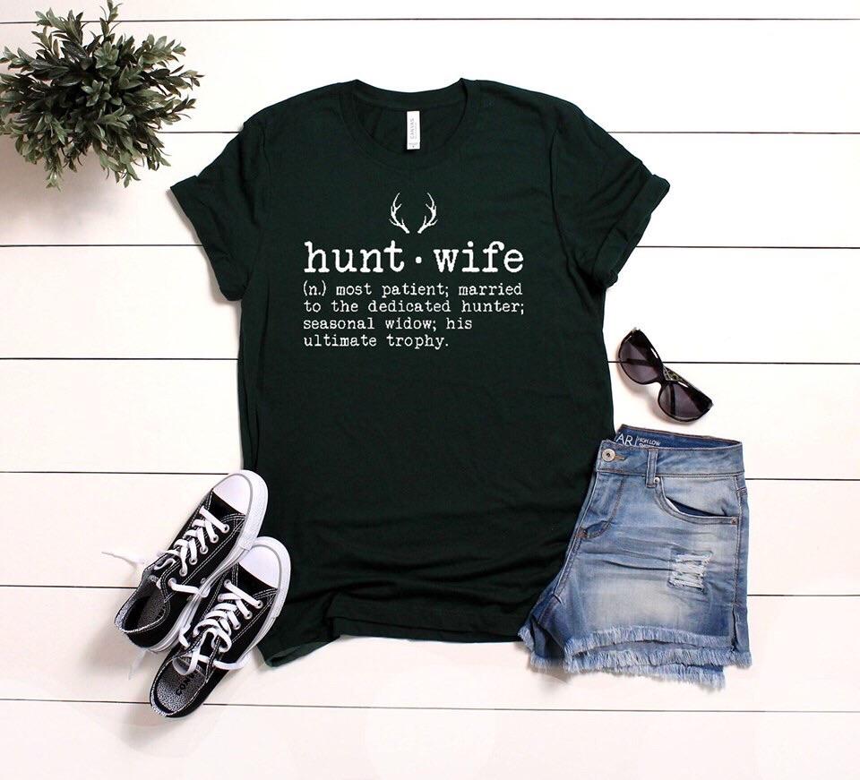 Hunt Wife White